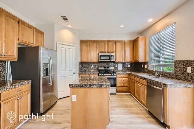Foto del edificio - 28890 Sunburst Drive