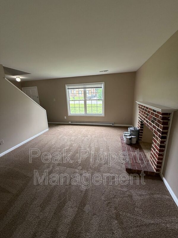 Foto del edificio - 236 Chessington Rd