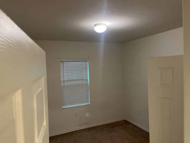 Foto del edificio - 6317 Graymont Dr