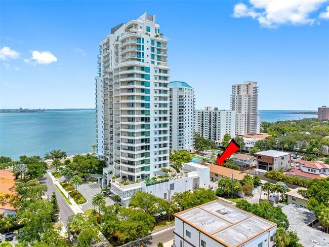 Foto del edificio - 3420 S Carter St