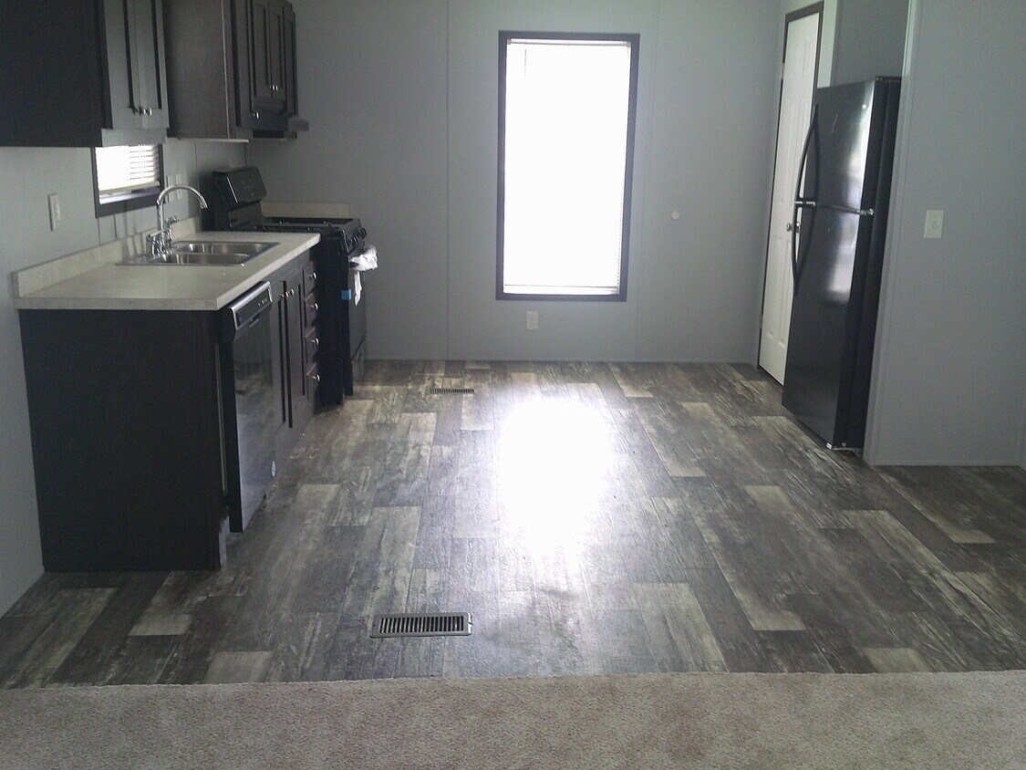 378 N Green Meadow St SE, Grand Rapids, MI 49548 House Rental in