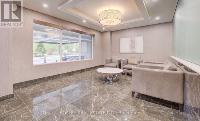 Building Photo - 716 The West Mall