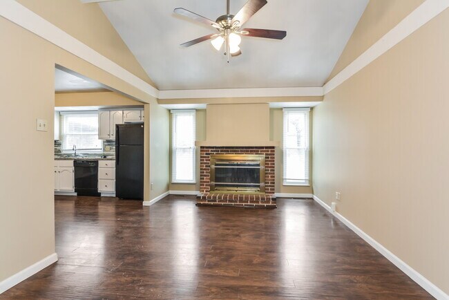 Building Photo - 6847 Champaigne Dr