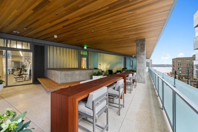 Building Photo - 1 bedroom in Seattle WA 98101