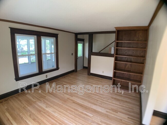 Foto del edificio - 894 21st Ave SE