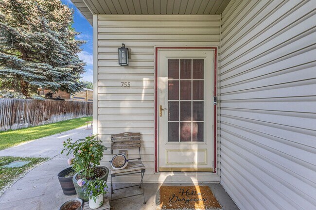 Building Photo - Heber Townhome