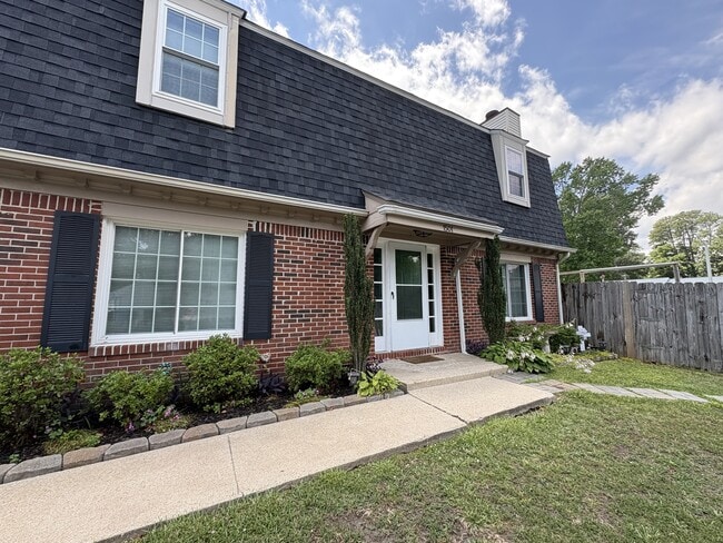 Photo - 1501 Antler Cir (Virginia Beach, VA) Townhome