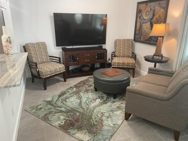 Foto del edificio - 1009 Sumner Blvd