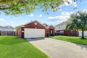 Building Photo - 5503 Gatesprings Ln
