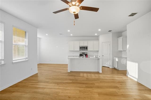 Foto del edificio - 14725 Mainstay Way