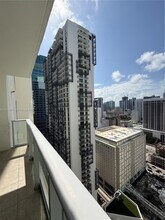 Building Photo - 300 S Biscayne Blvd