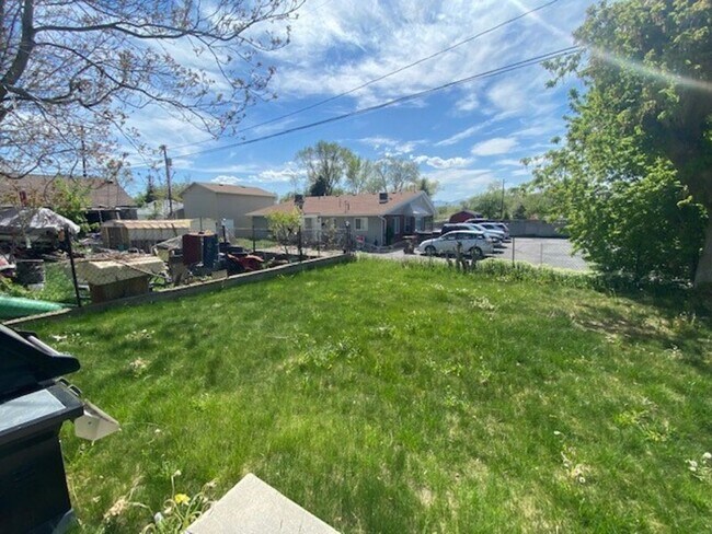 Foto del edificio - 3030 S 700 E