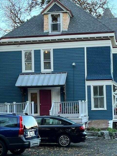 Foto del edificio - 659 Southbridge St