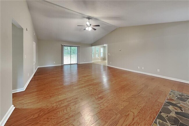 Foto del edificio - 4792 Southern Ct NW