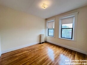 Building Photo - 1144 Commonwealth Ave