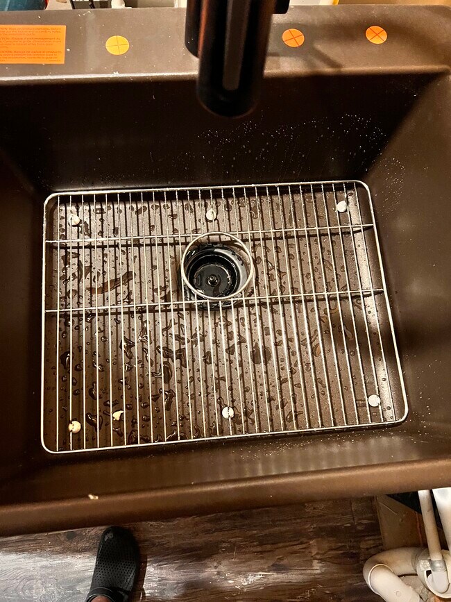 Foto del edificio - 2067 Hinshaw Dr