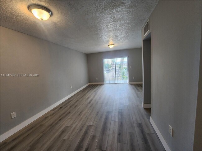 Building Photo - 11309 SW 200th St