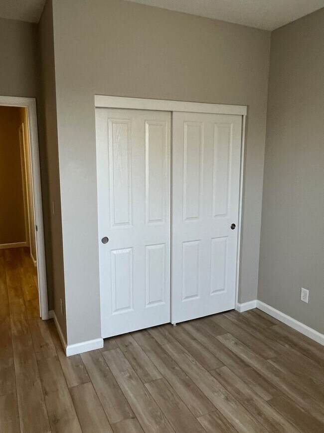 Building Photo - 2 br, 1.5 bath House - 839 Copper Lane
