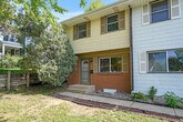 Foto principal - 1823 Benjamin St NE