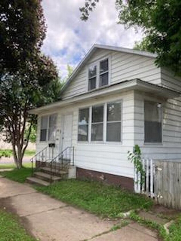 Foto principal - Single family home for rent
