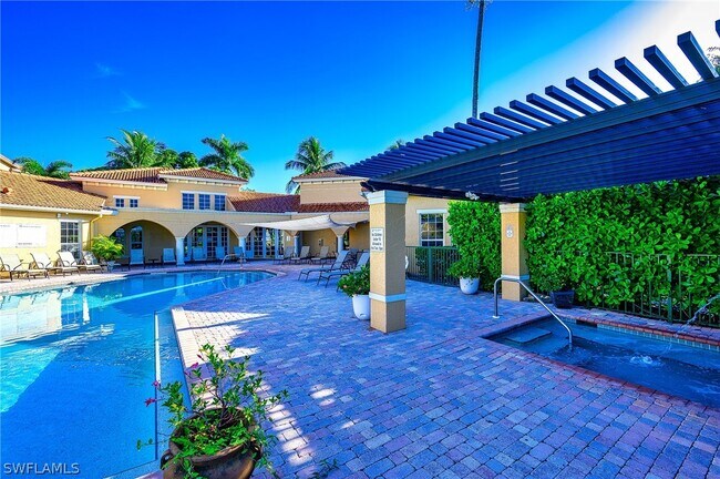 Foto del edificio - 8735 River Homes Lane