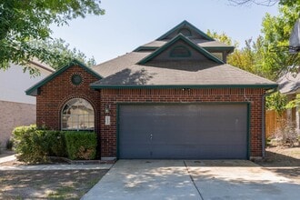 Building Photo - 5834 Spring Square