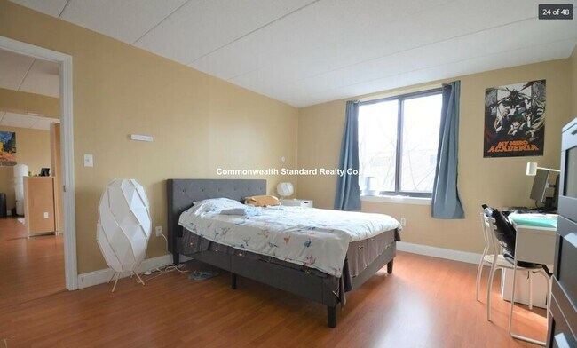 Foto del edificio - 85 Brainerd Rd