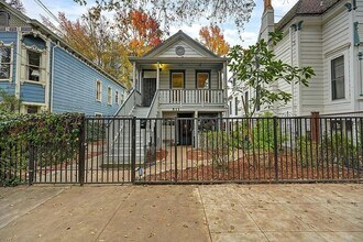 Building Photo - 511 13th St