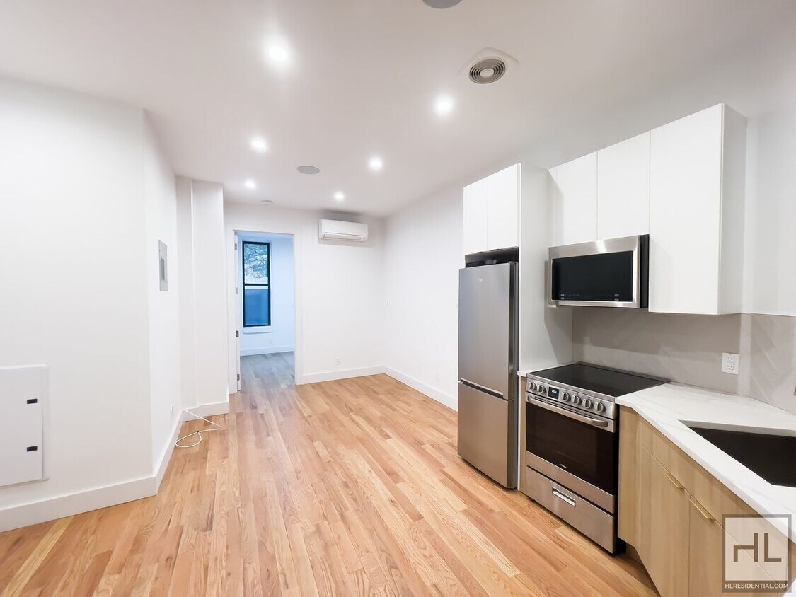 Primary Photo - EAST 93 STREET / Upper East Side / Renovat...