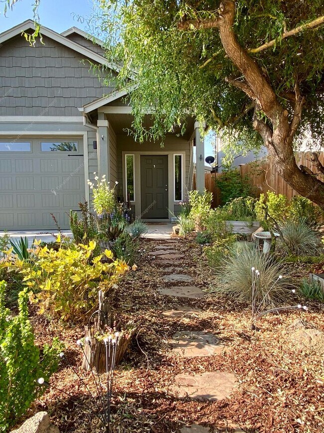 Foto del edificio - 21241 SE Golden Market Ln