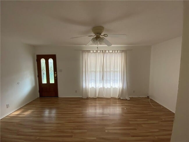 Building Photo - 8311 Hathaway Dr