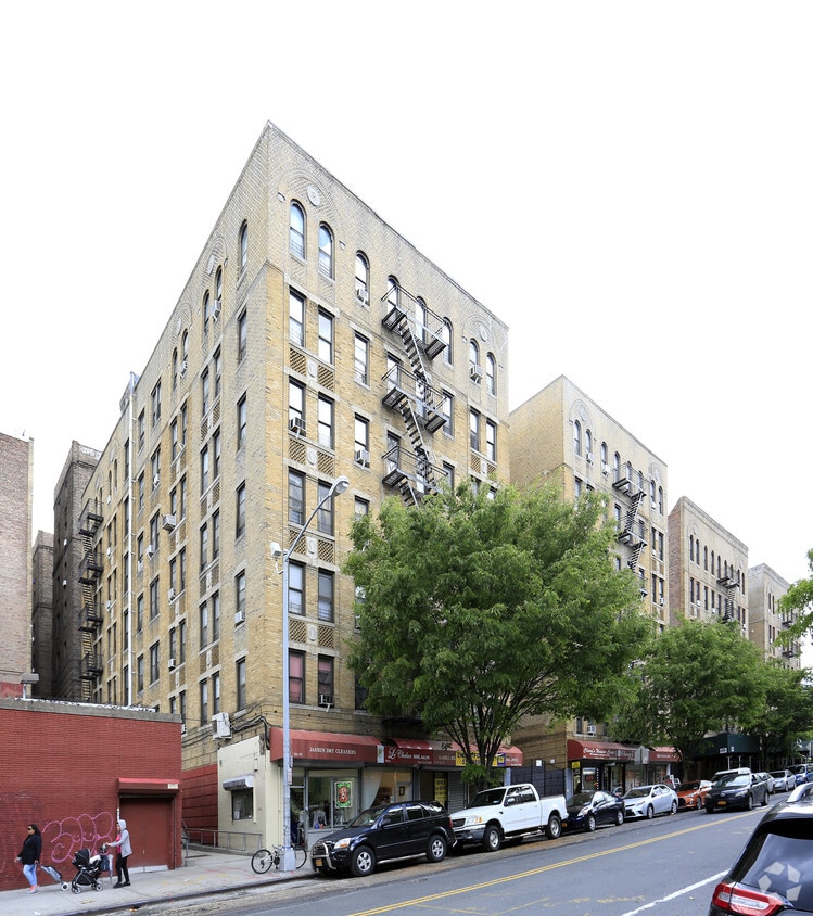 Primary Photo - 120 W 228th St