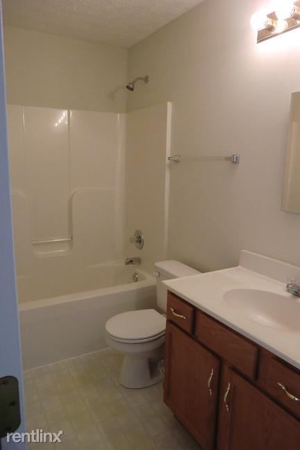 Building Photo - 231 Sandridge Ct