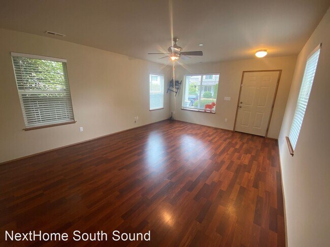 Foto del edificio - 3 br, 2.5 bath House - 1474 Burnside Place