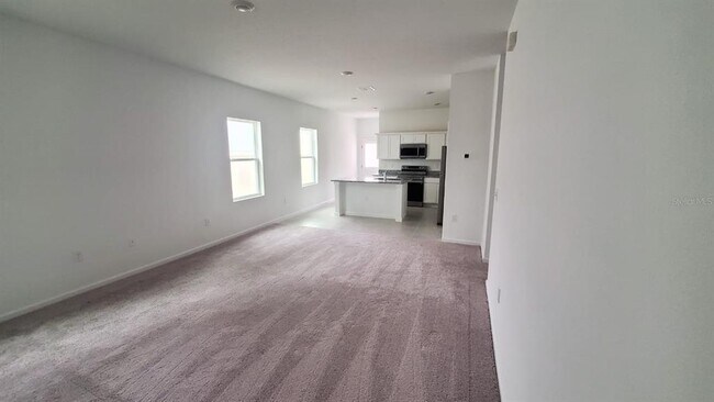 Foto del edificio - 2685 Buttercup Ave