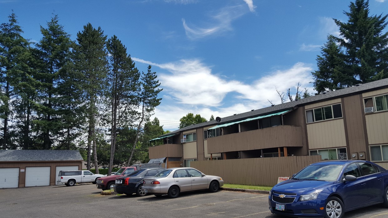 Building Photo - Kane Meadows Apartments