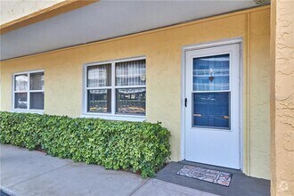 Building Photo - 9715 Harrell Ave