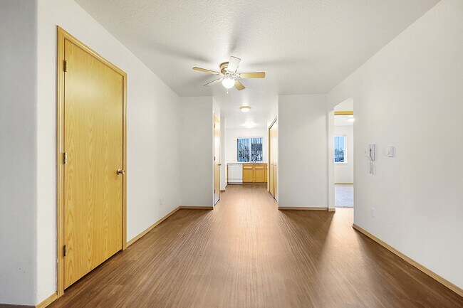 Foto del edificio - Andrea Place Apartments