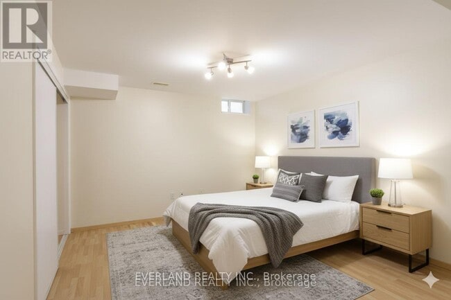 Photo du bâtiment - 49 Falling River Dr