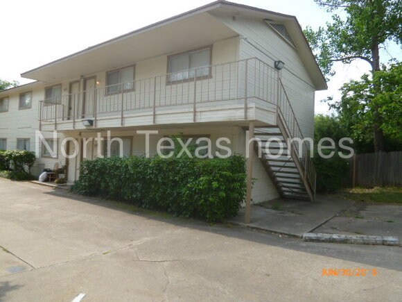 Primary Photo - 1006 Thannisch Dr