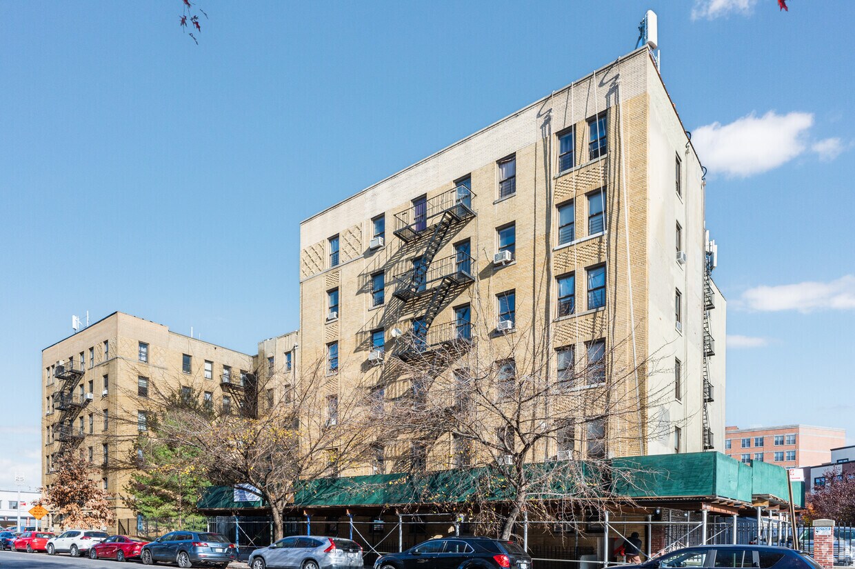 Building Photo - Herold Park