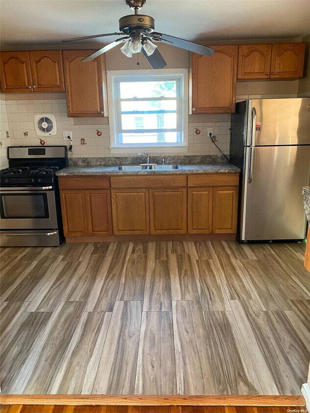 Foto principal - 95-27 88th St