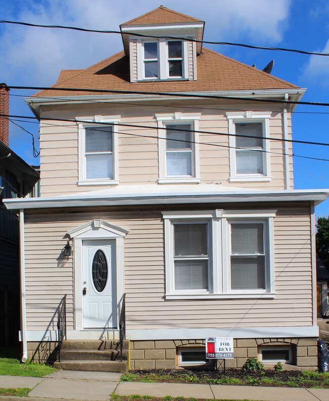 Exterior - 181 Summit Ave