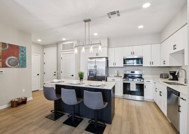 Foto del edificio - Ironwood Ranch Apartments