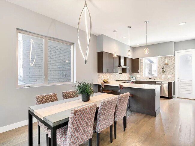 Foto del edificio - 1024 Bannock St