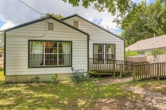 Building Photo - 5605 Tura Ln