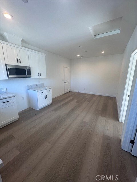 Foto del edificio - 7807 Mission Blvd