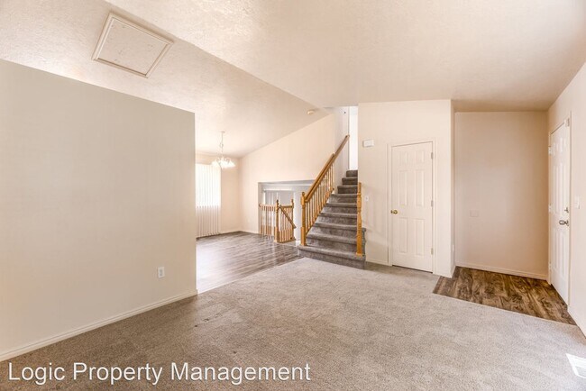 Foto del edificio - 3 br, 2 bath House - 5123 W 6275 S