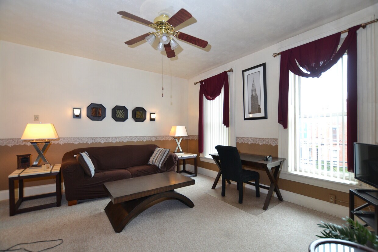 824 Main St, Wheeling, WV 26003 Townhome Rentals in Wheeling WV