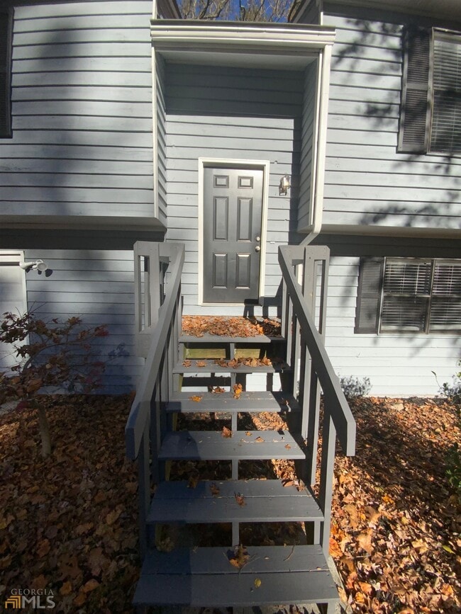 Building Photo - 4923 Brookside Way